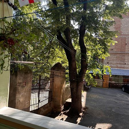 Authentic Old Tbilisi Apartment Exterior foto